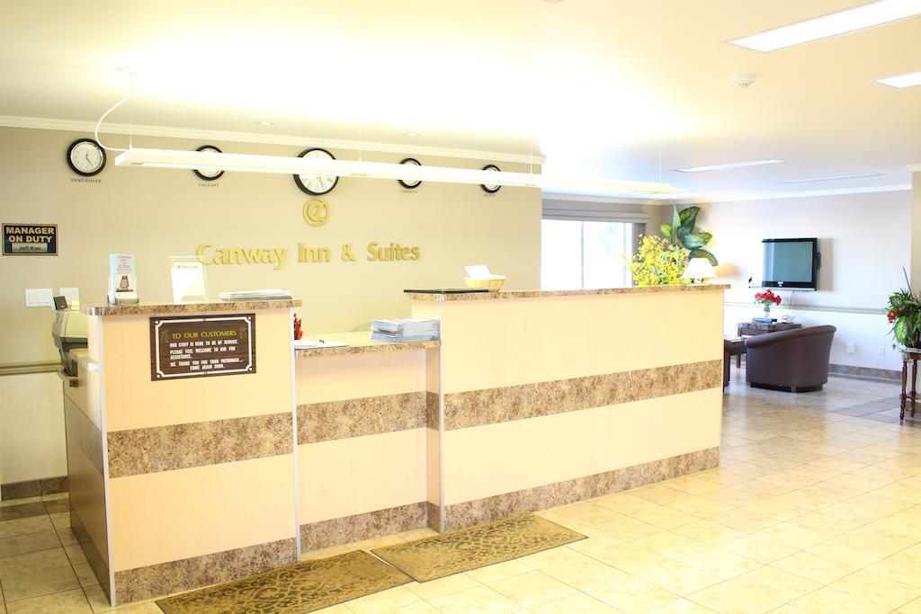 Canway Inn & Suites Dauphin Eksteriør billede